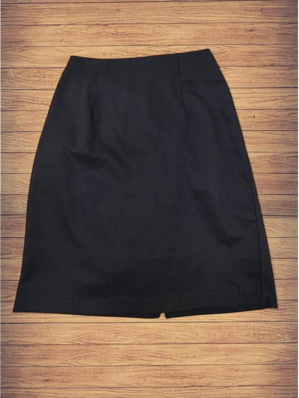 Cristina Classic Black Knee-Length Skirt Size 7